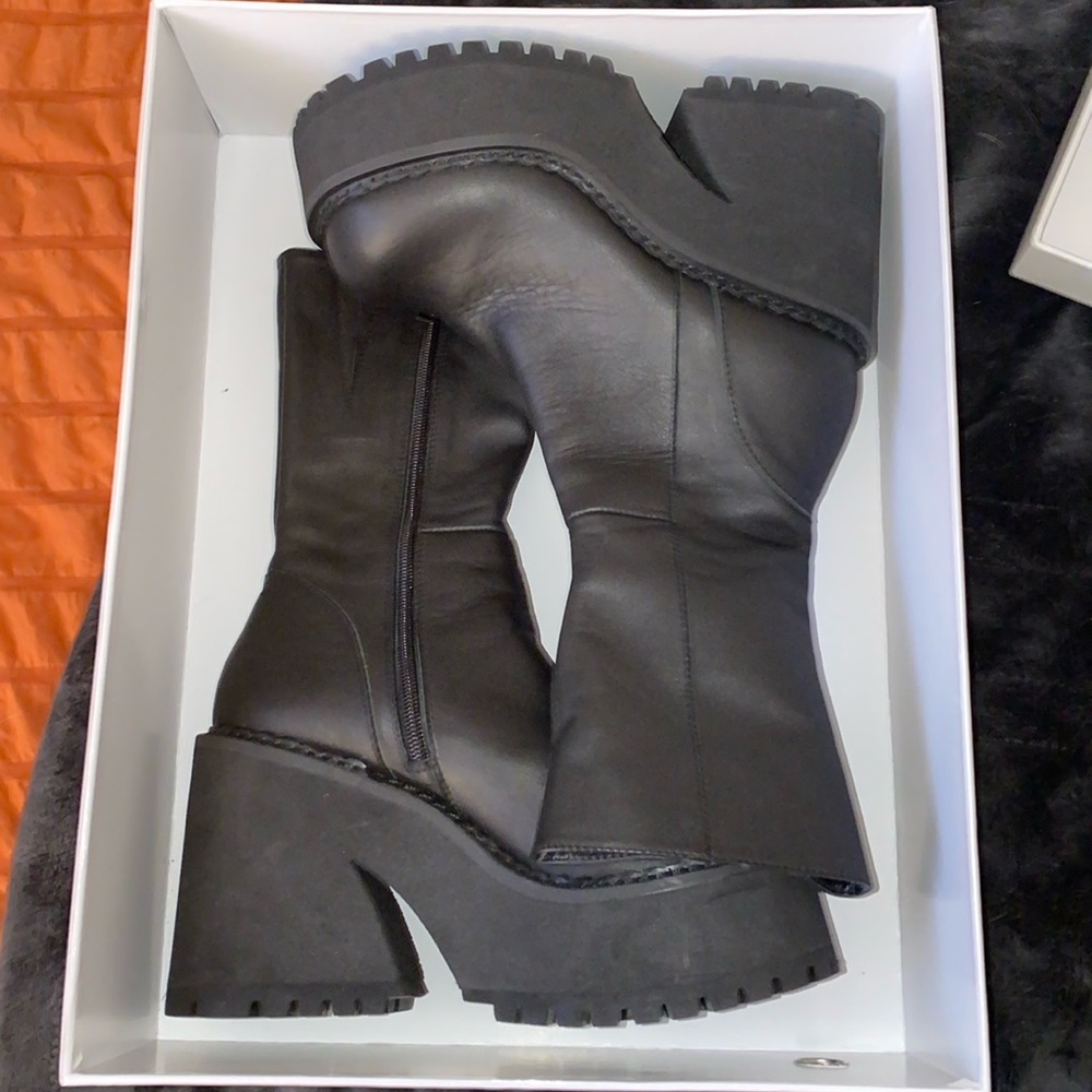 UNIF Parker Boots